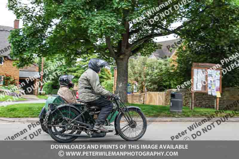 Vintage motorcycle club;eventdigitalimages;no limits trackdays;peter wileman photography;vintage motocycles;vmcc banbury run photographs